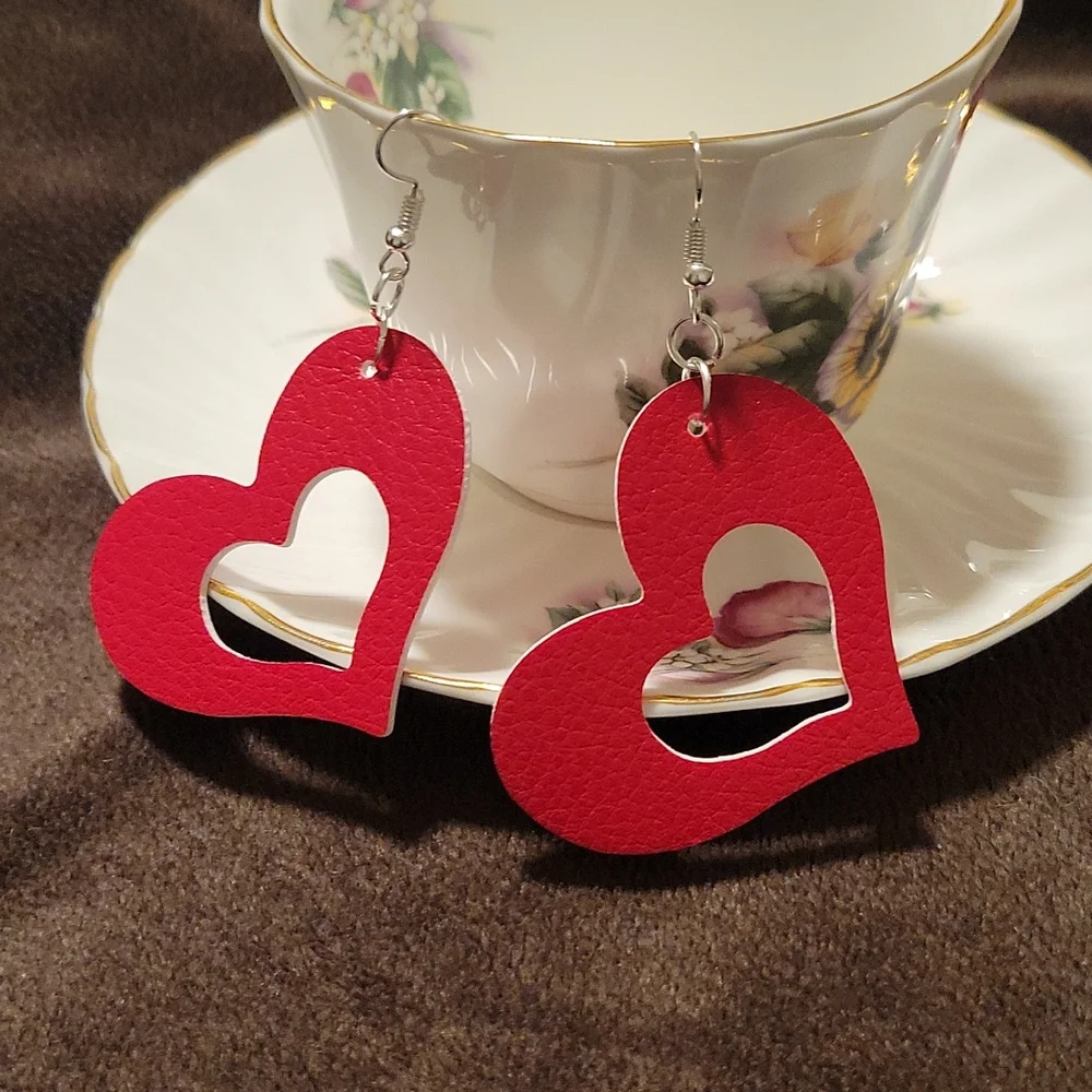 Heart Hollowed Faux Leather Earrings - Picture 2 of 4
